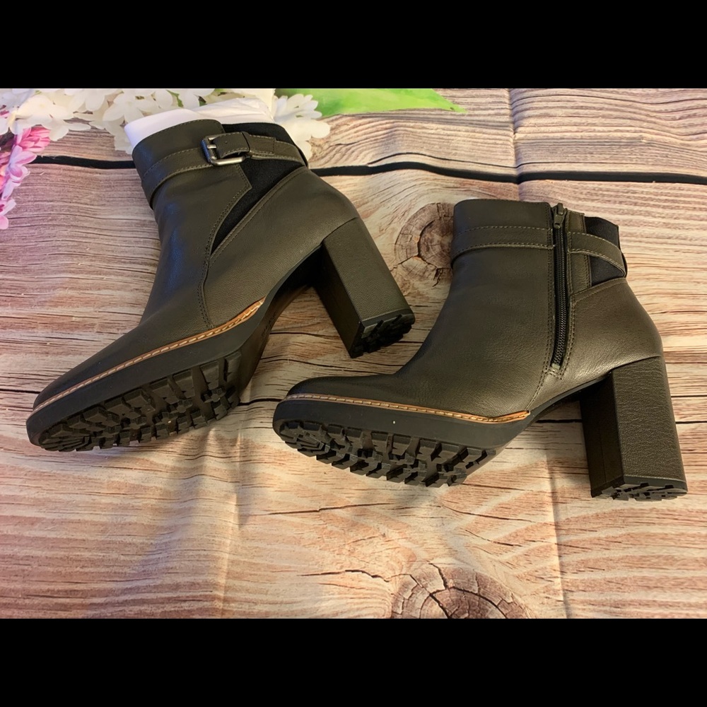 Naturalizer Cora Green Tumbled 🥾 9.5WIDE - Picture 3 of 9